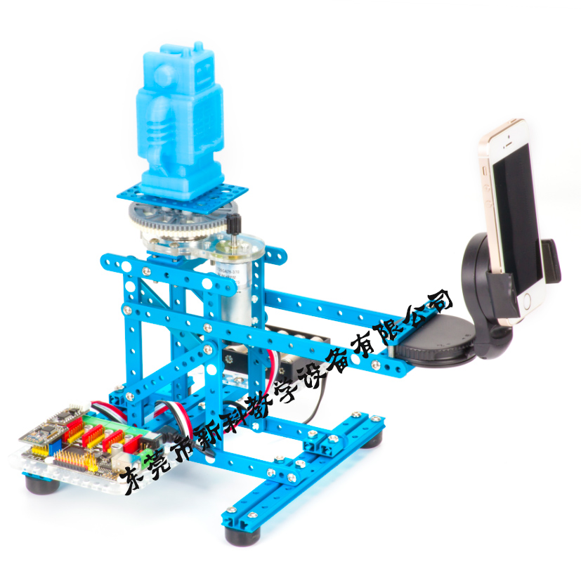 <a href='http://m.qmcku.cn/products/646.html' target='1' style='font-size:18px; font-weight:bold; color:#000000;'>校園創(chuàng)客空間</a>