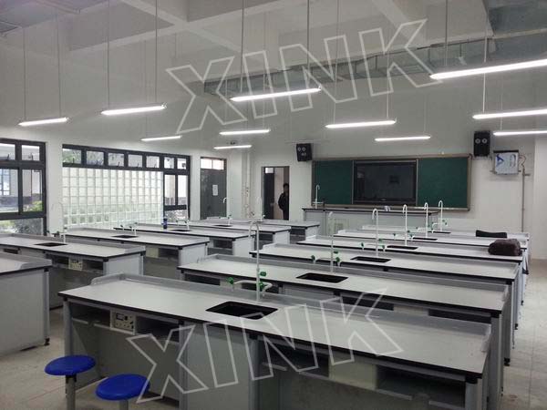 <a href='http://m.qmcku.cn/chanpin/53-1.html' target='1' style='font-size:18px; font-weight:bold; color:#000000;'>科學(xué)實(shí)驗(yàn)室</a>