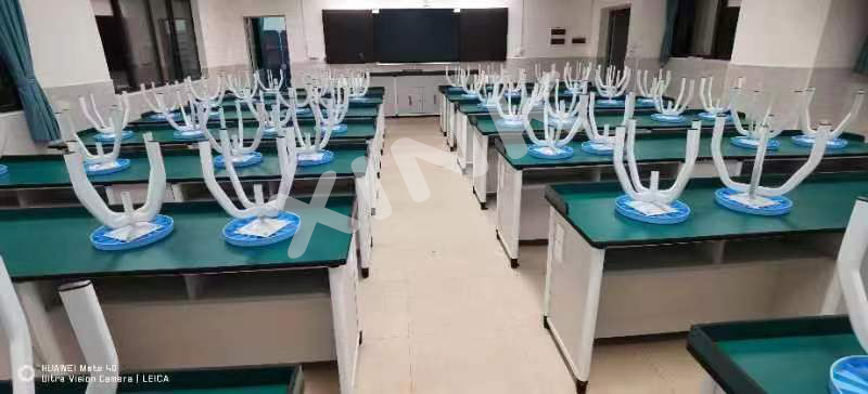 鋁木<a href='http://m.qmcku.cn/' target='1' style='font-size:14px; font-weight:bold; color:#0080ff;'>物理實(shí)驗(yàn)室</a>