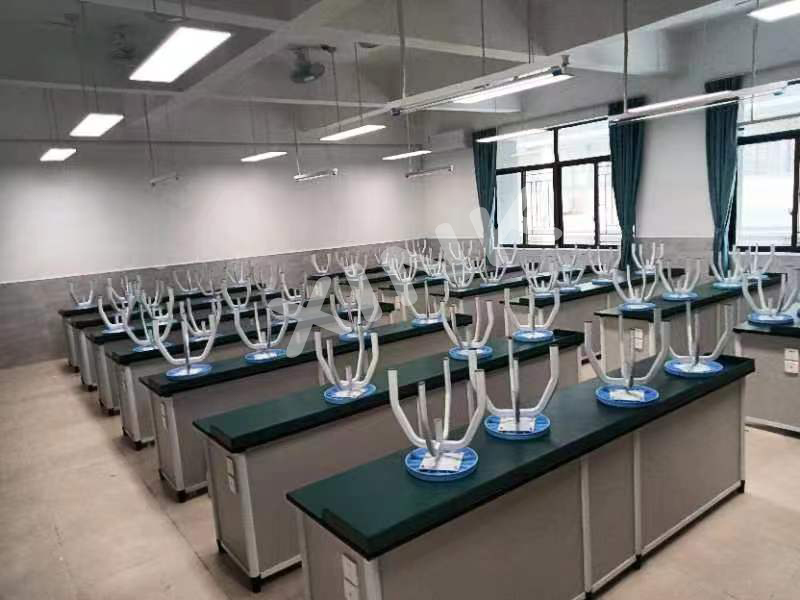 <a href='http://m.qmcku.cn/' target='1' style='font-size:14px; font-weight:bold; color:#0080ff;'>物理實(shí)驗(yàn)室</a>