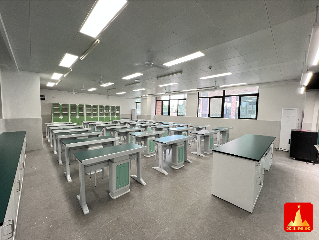 <a href='http://m.qmcku.cn/' target='1' style='font-size:14px; font-weight:bold; color:#0080ff;'>物理實(shí)驗(yàn)室</a>