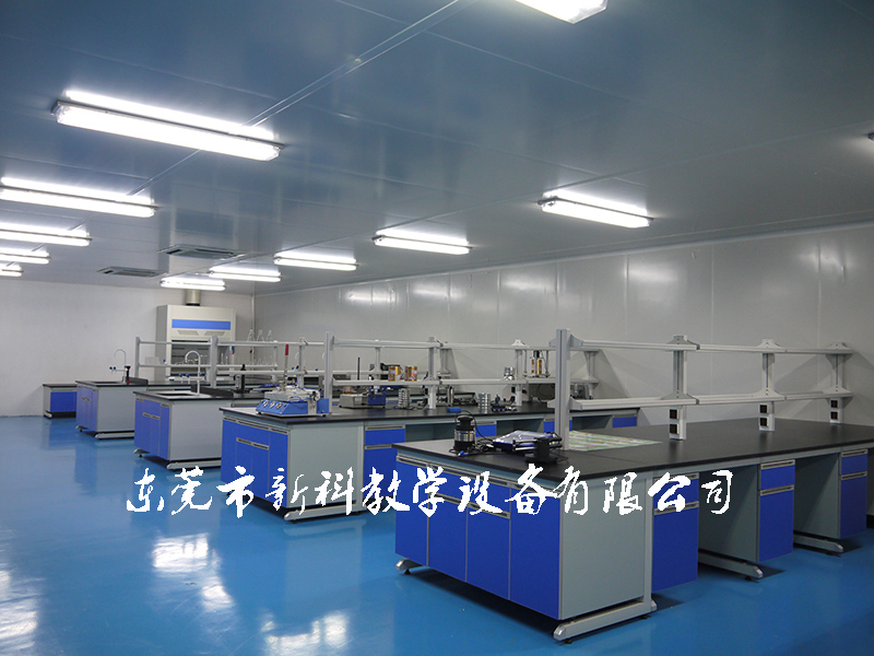 <a href='http://m.qmcku.cn/products/63-1.html' target='1' style='font-size:18px; font-weight:bold; color:#000000;'>中央實驗臺</a>案例